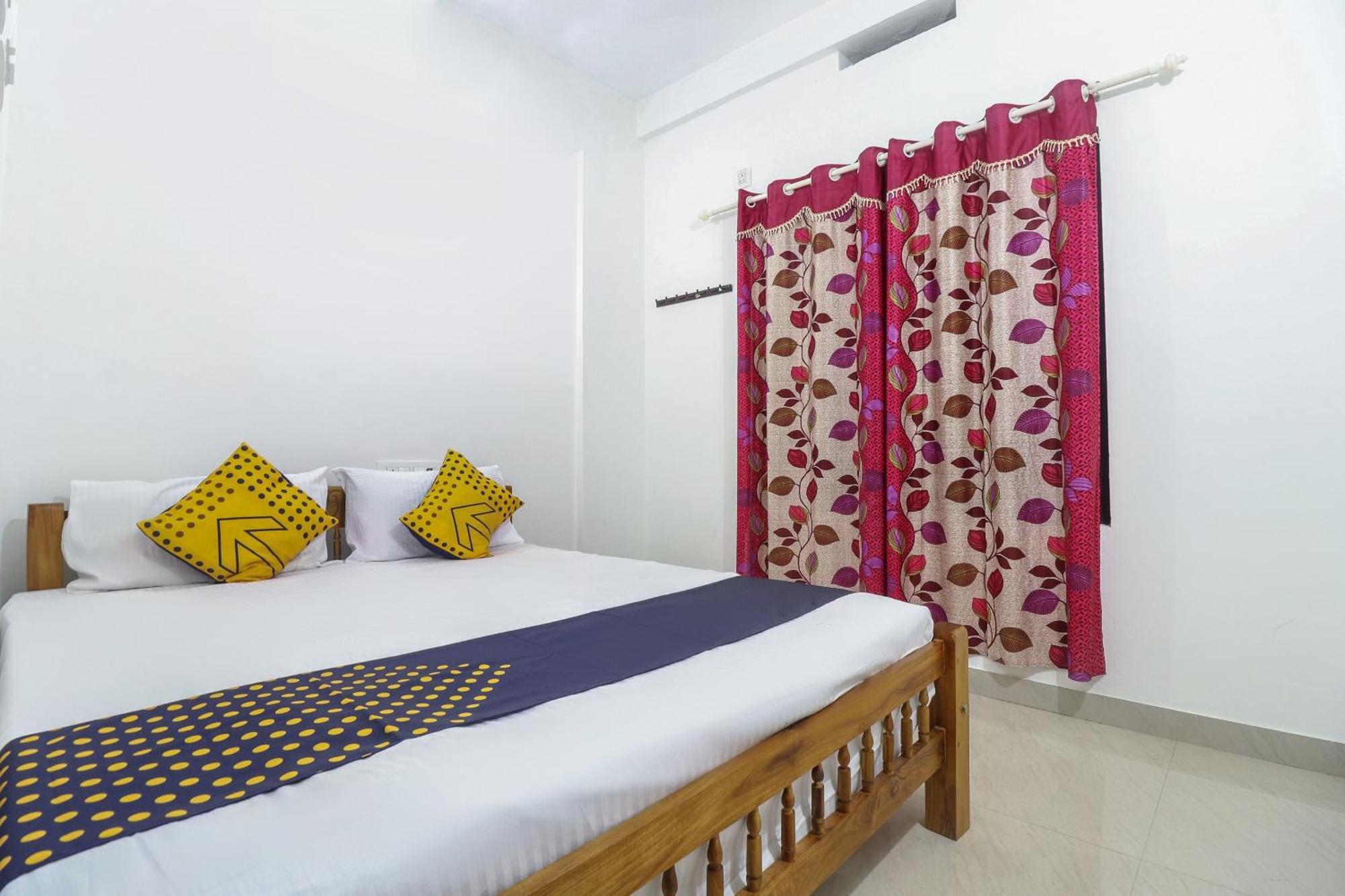 Spot On Rohini Inn Kadampuzha Kottakkal Εξωτερικό φωτογραφία